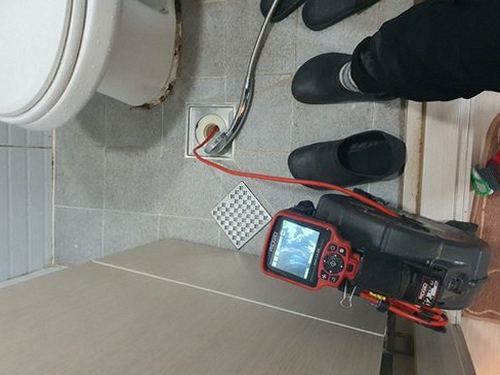병점구 하수구막힘 배수구 내부 구조와 이물질 정체 지점을 설명하는 도식